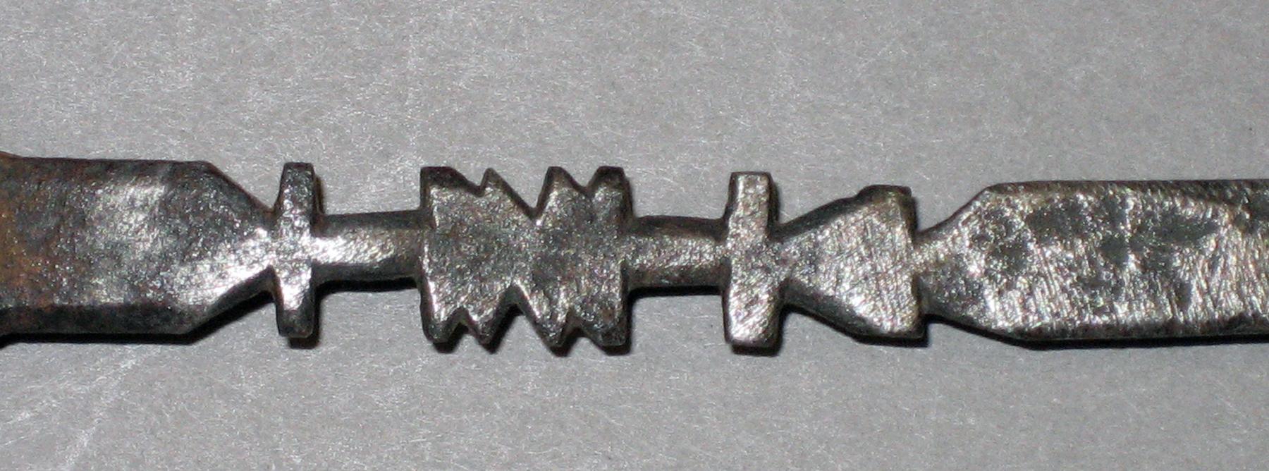 2001.0033.194 Spoon (detail)