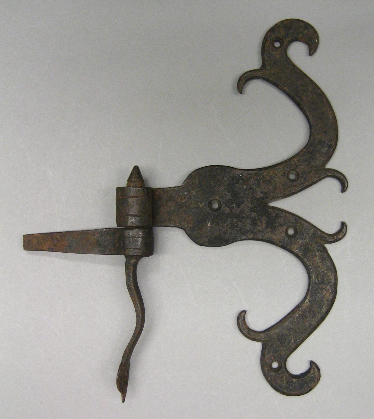 2001.0033.197.002 Hinge