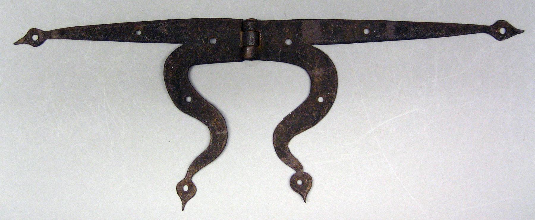 2001.0033.199.002 Hinge