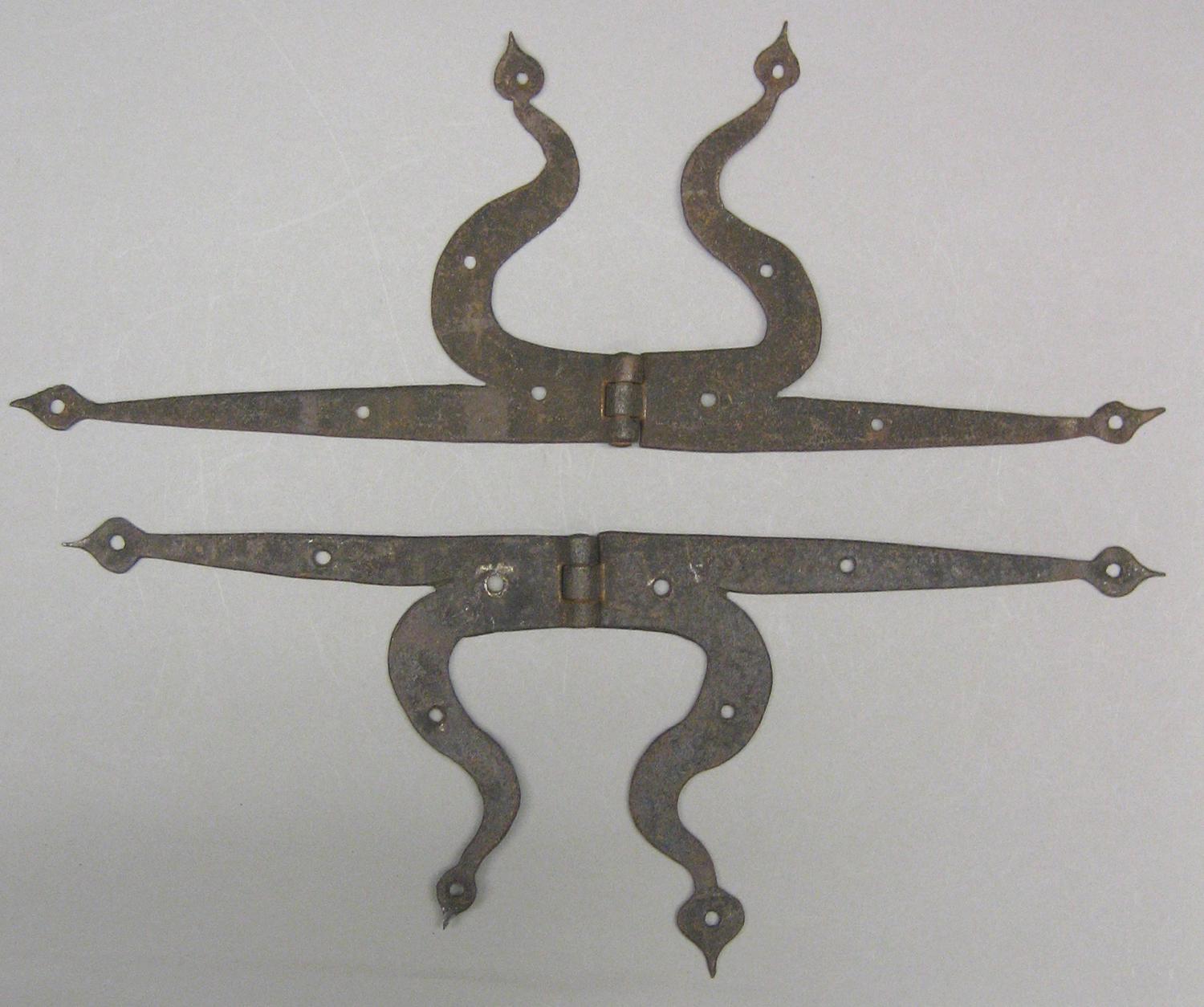 2001.0033.199 Hinge