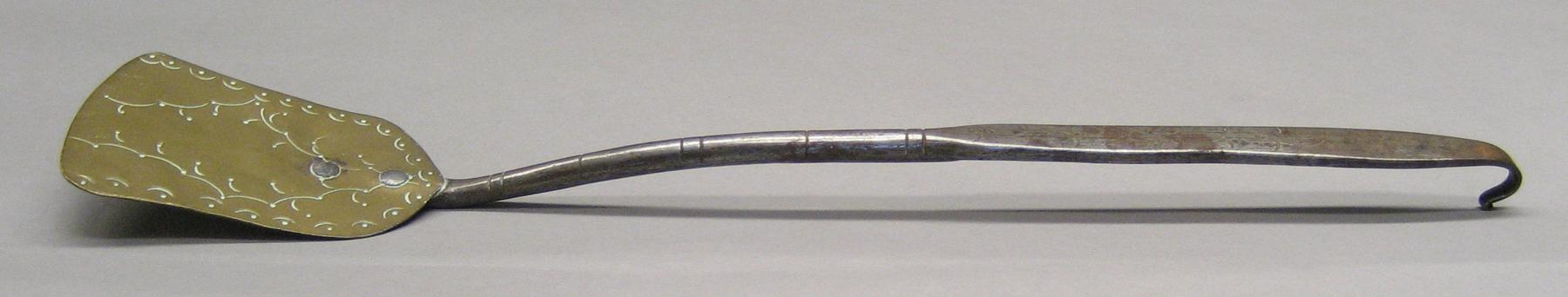 2001.0033.217 Spatula