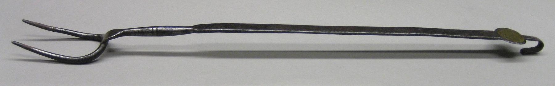 2001.0033.231 Fork