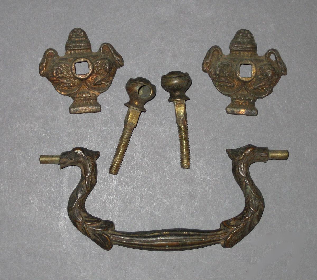 1953.0008.002 Bail handle