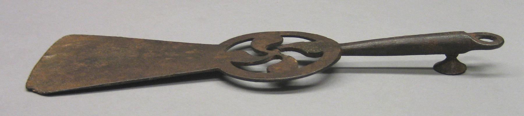 2001.0033.289 Spatula