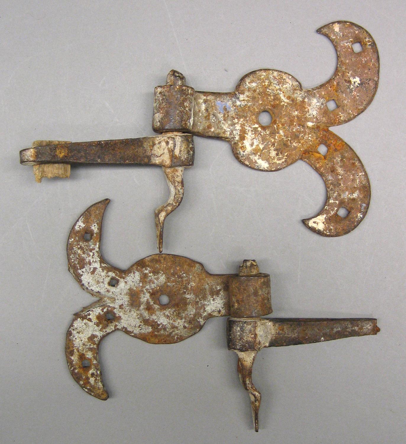 2001.0033.300 Hinge