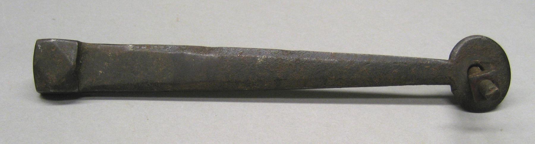 2001.0033.322 Latch bar