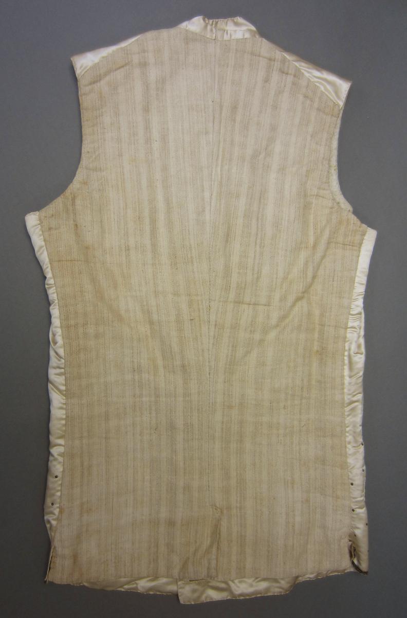 2001.0037.007 Waistcoat, Back