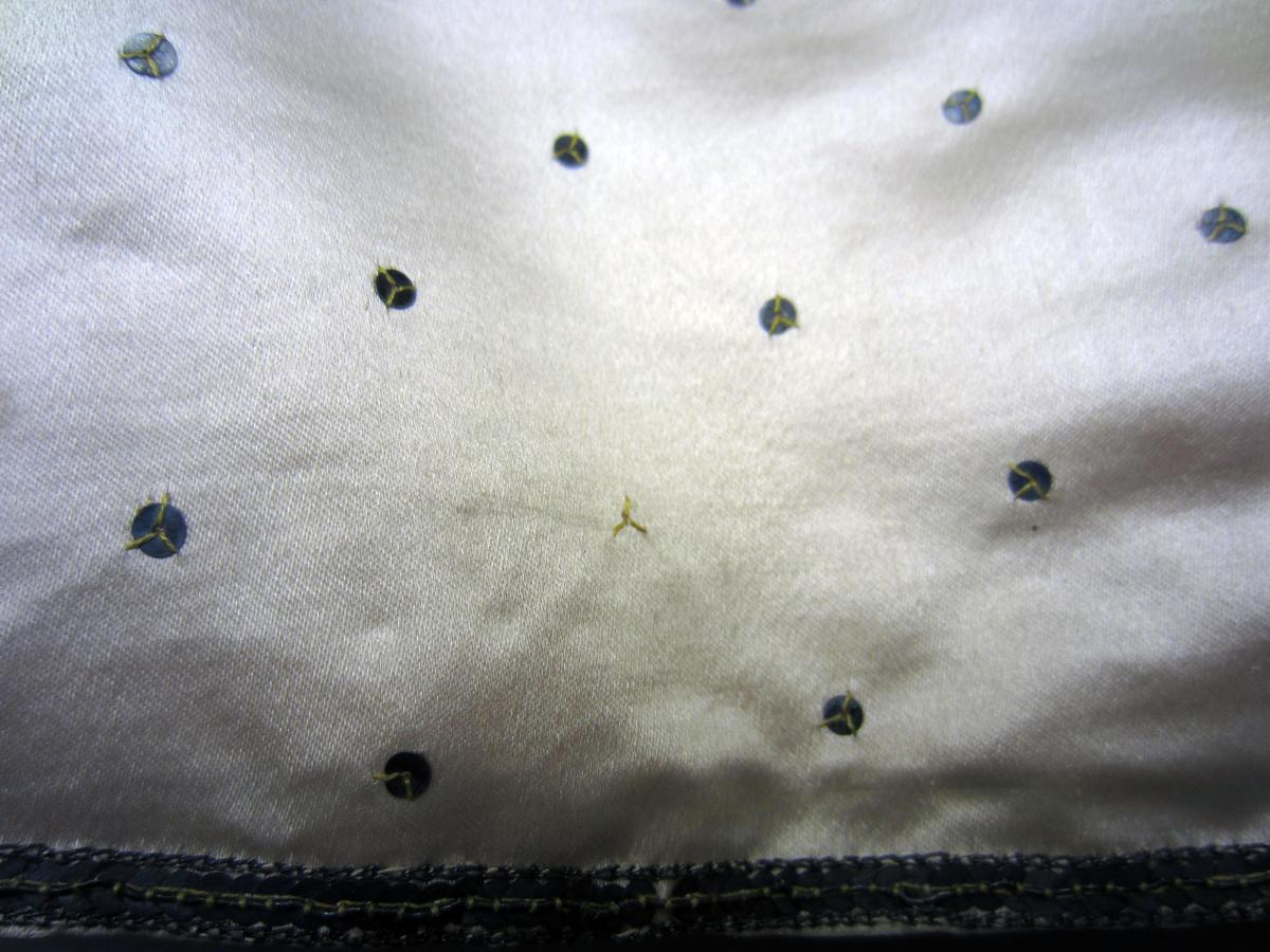 2001.0037.007 Waistcoat, Spangle loss