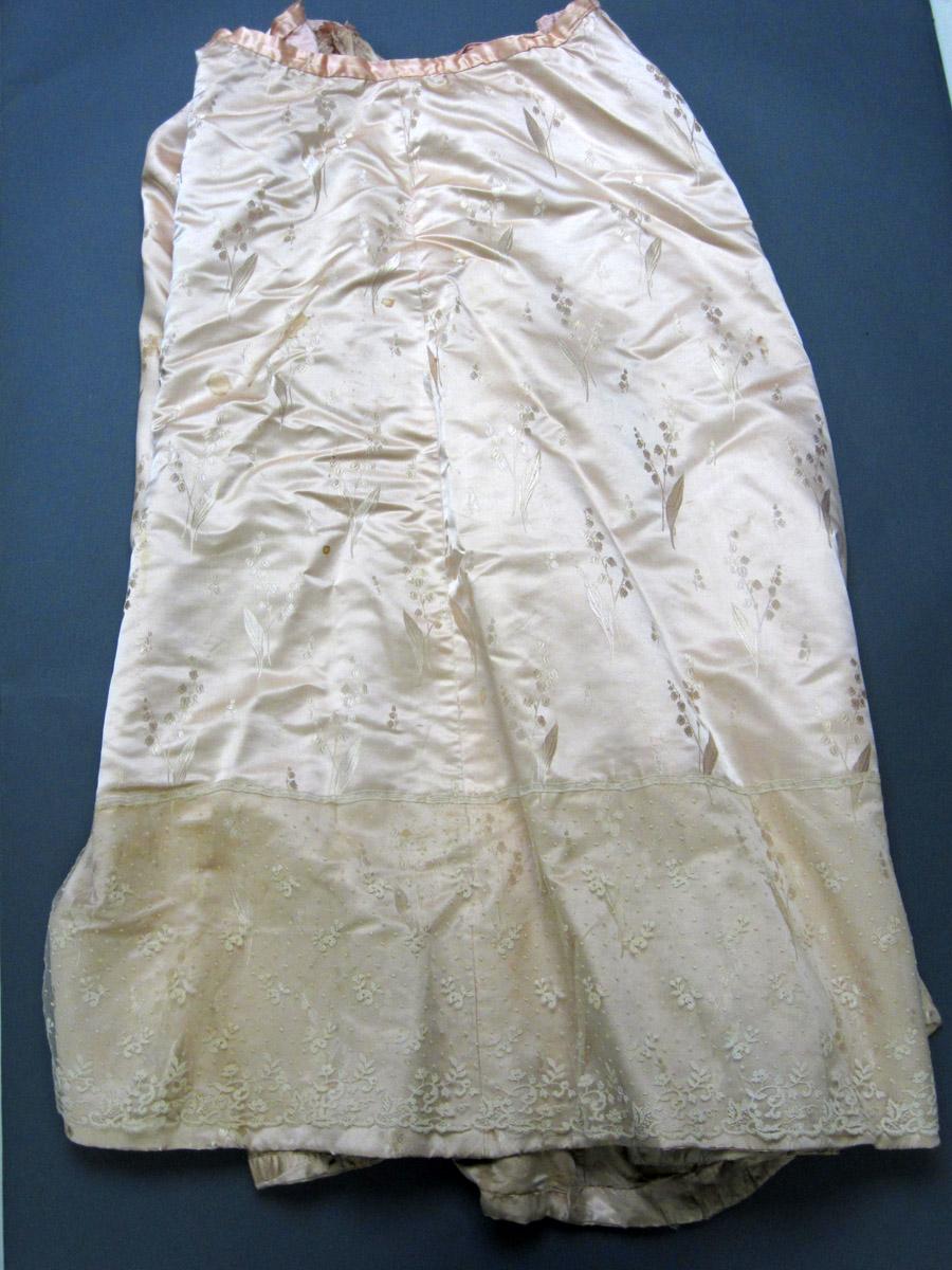 2001.0037.008 B, Skirt, View 2