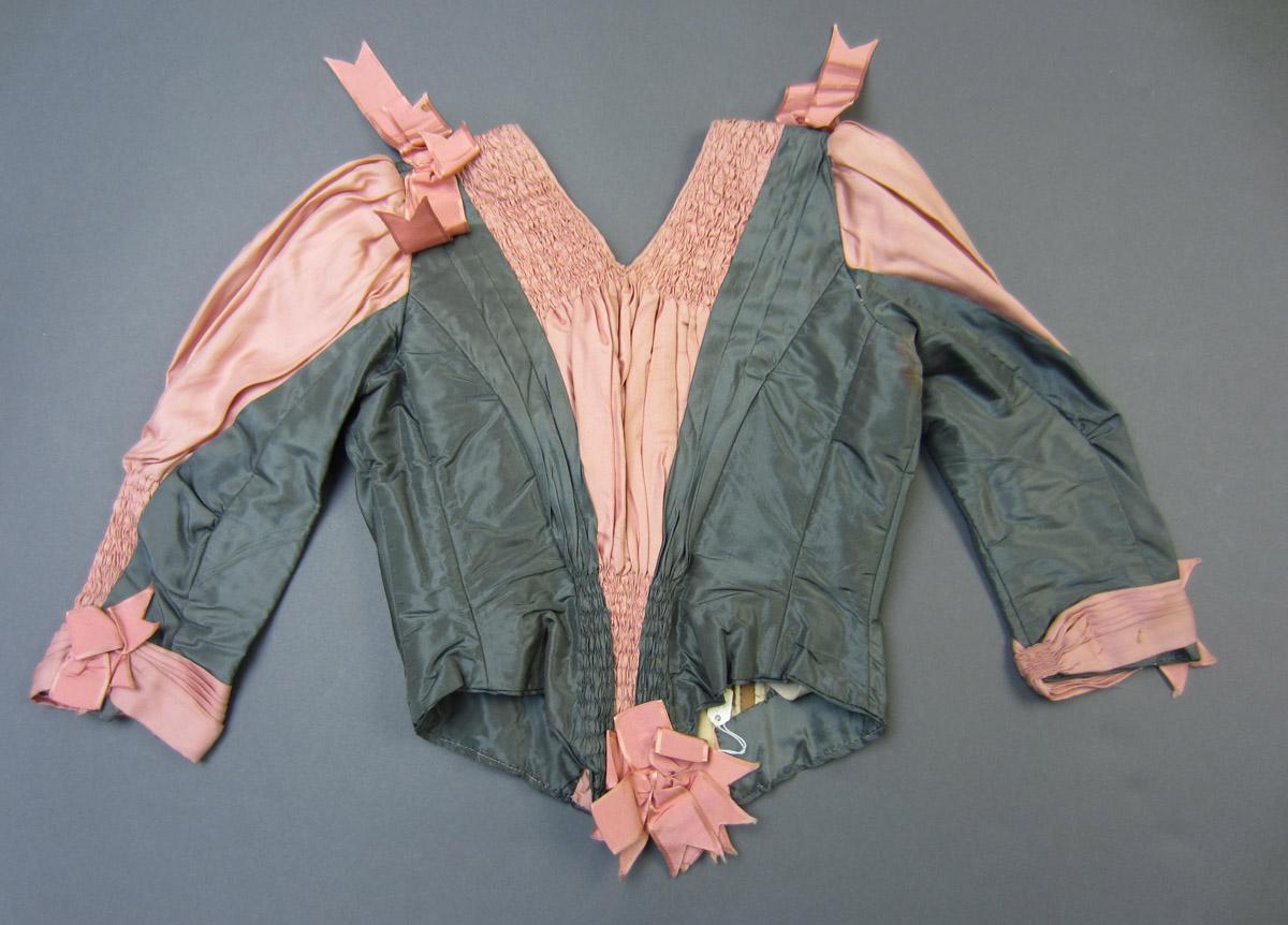 2001.0037.010 A Bodice, Back