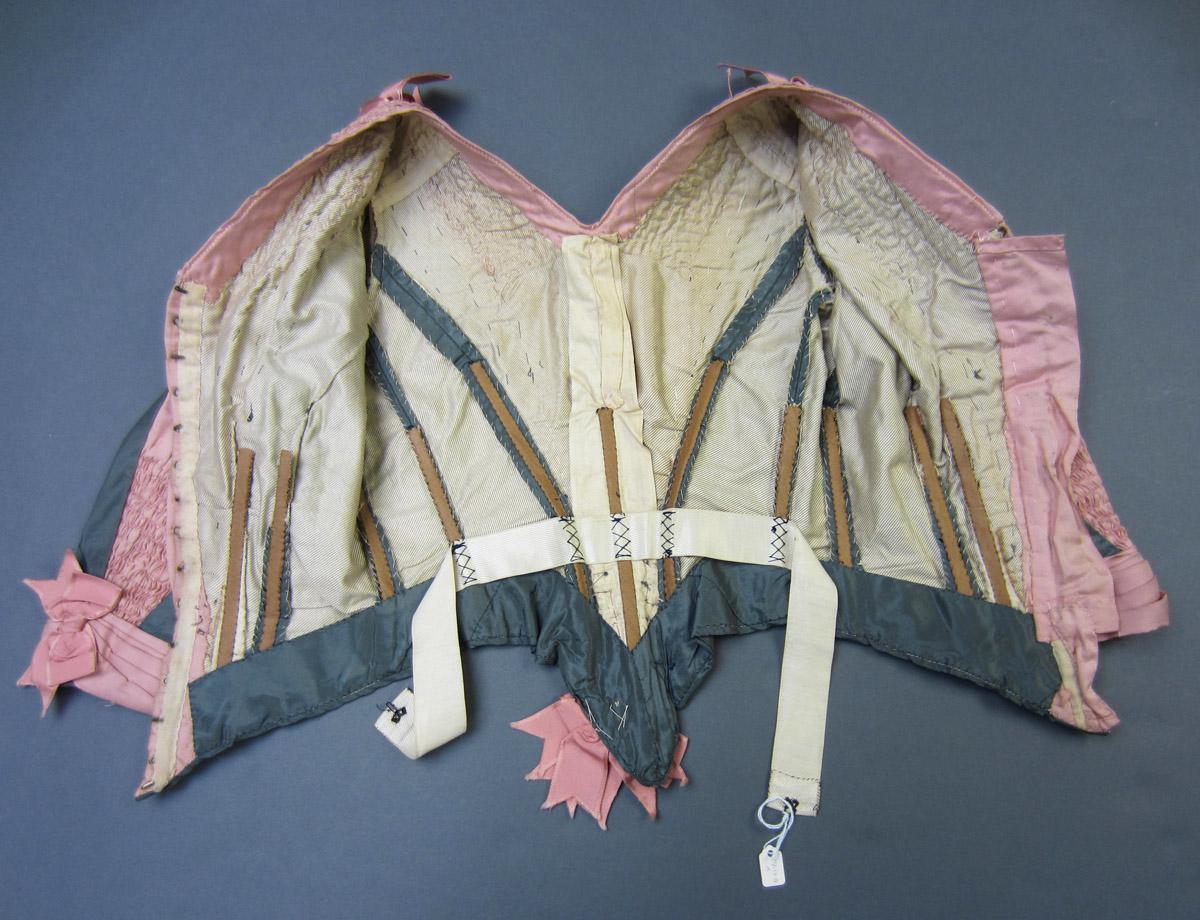 2001.0037.010 A Bodice, Interior