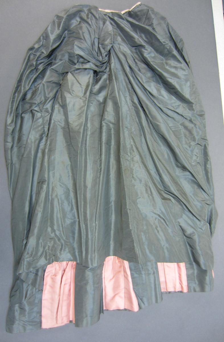 2001.0037.010 B Skirt, Alt 2