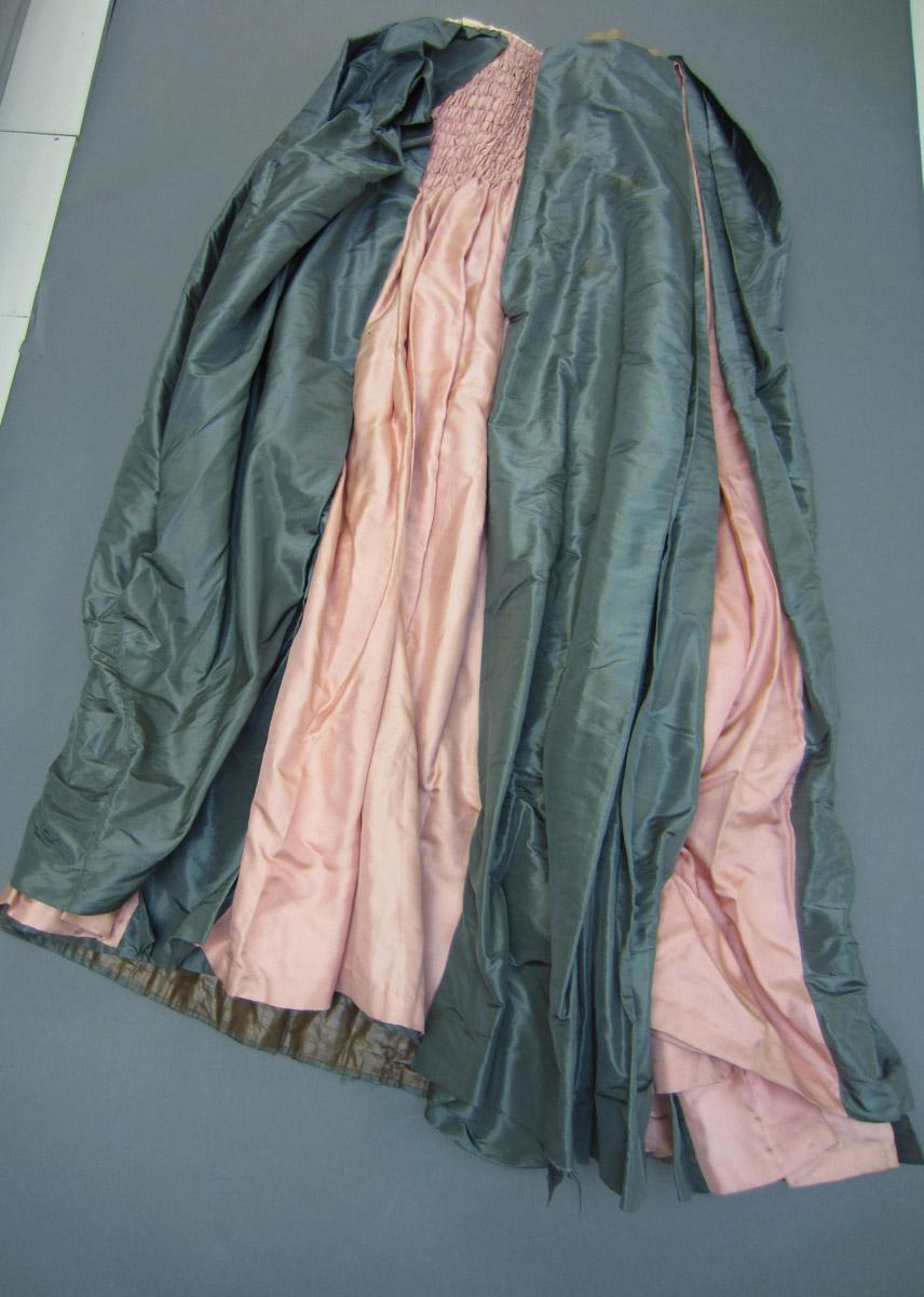 2001.0037.010 B Skirt, Silk