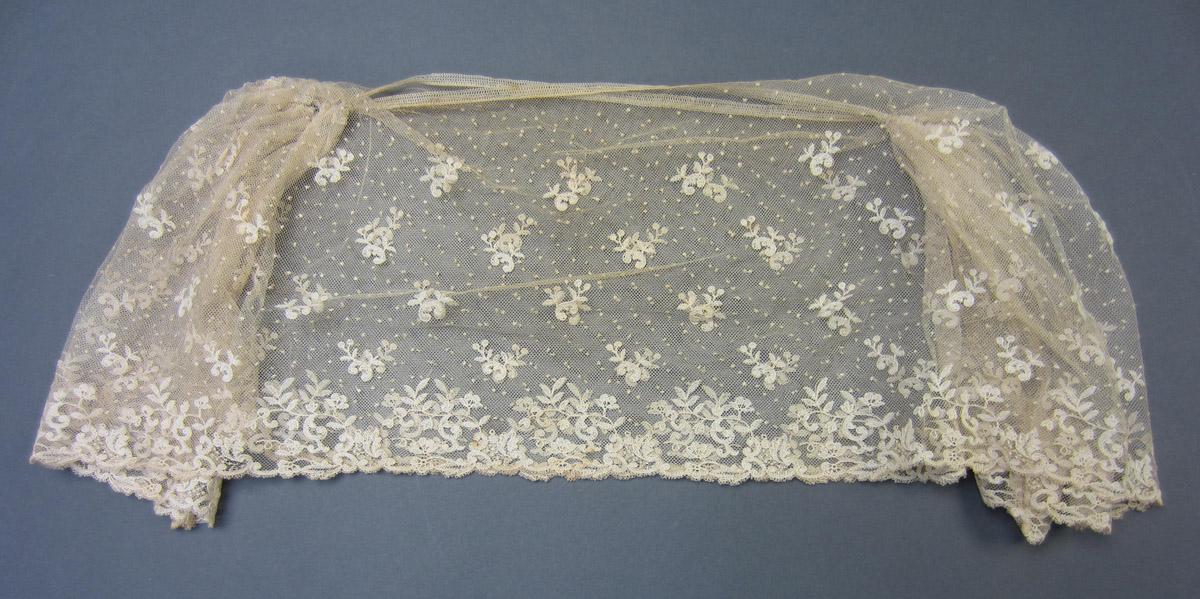 2001.0037.014 Textile, View 2