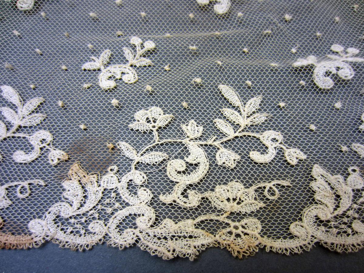 2001.0037.014 Textile, Detail 2
