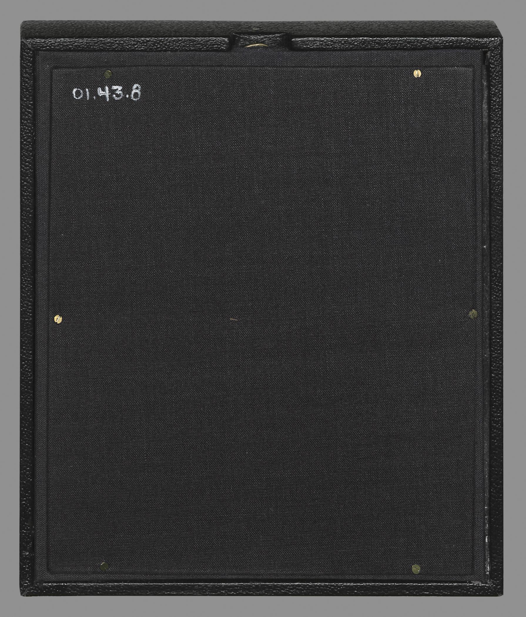 2001.0043.008 Photograph, frame, reverse