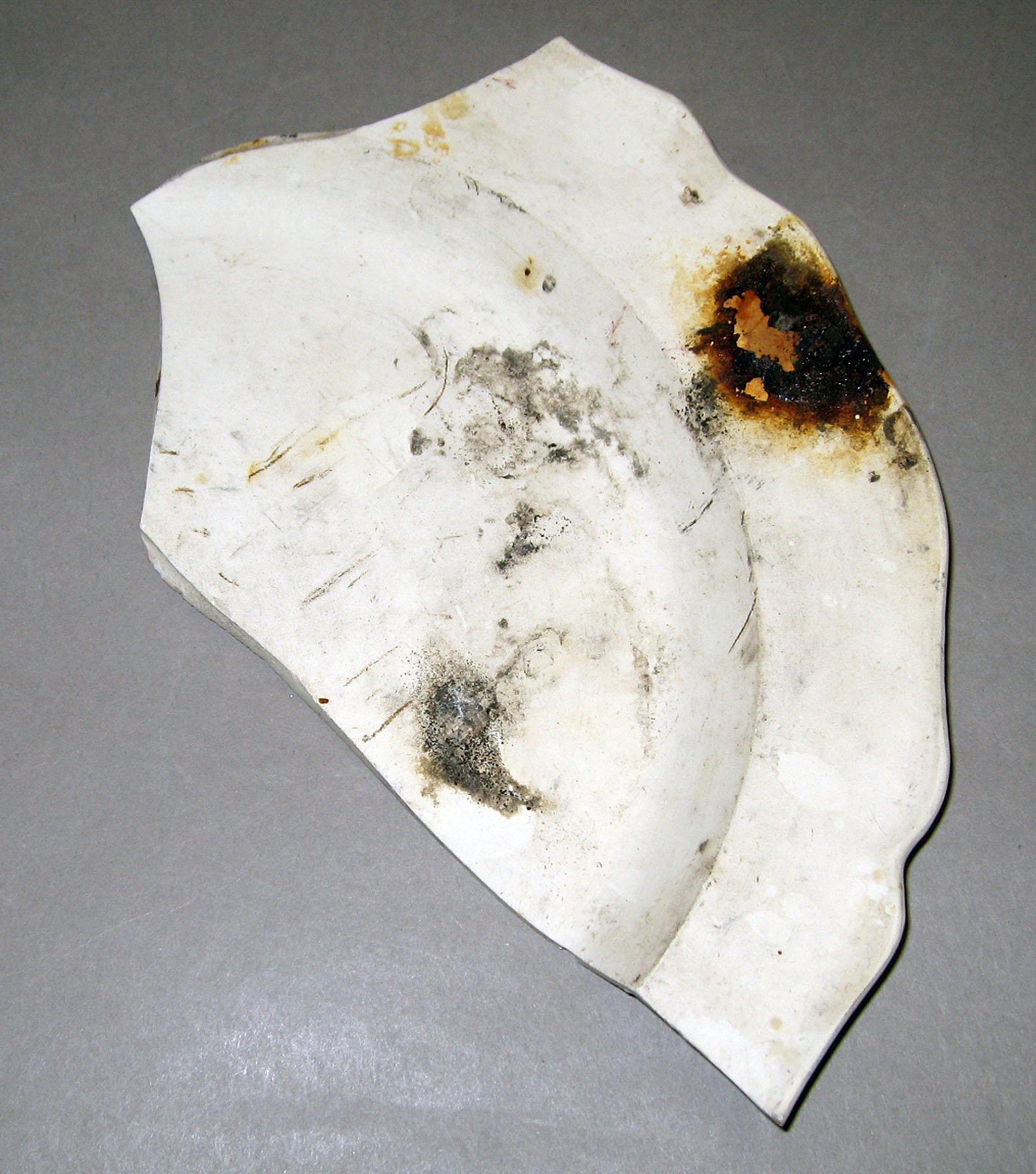 2001.0048 Creamware fragment (top)