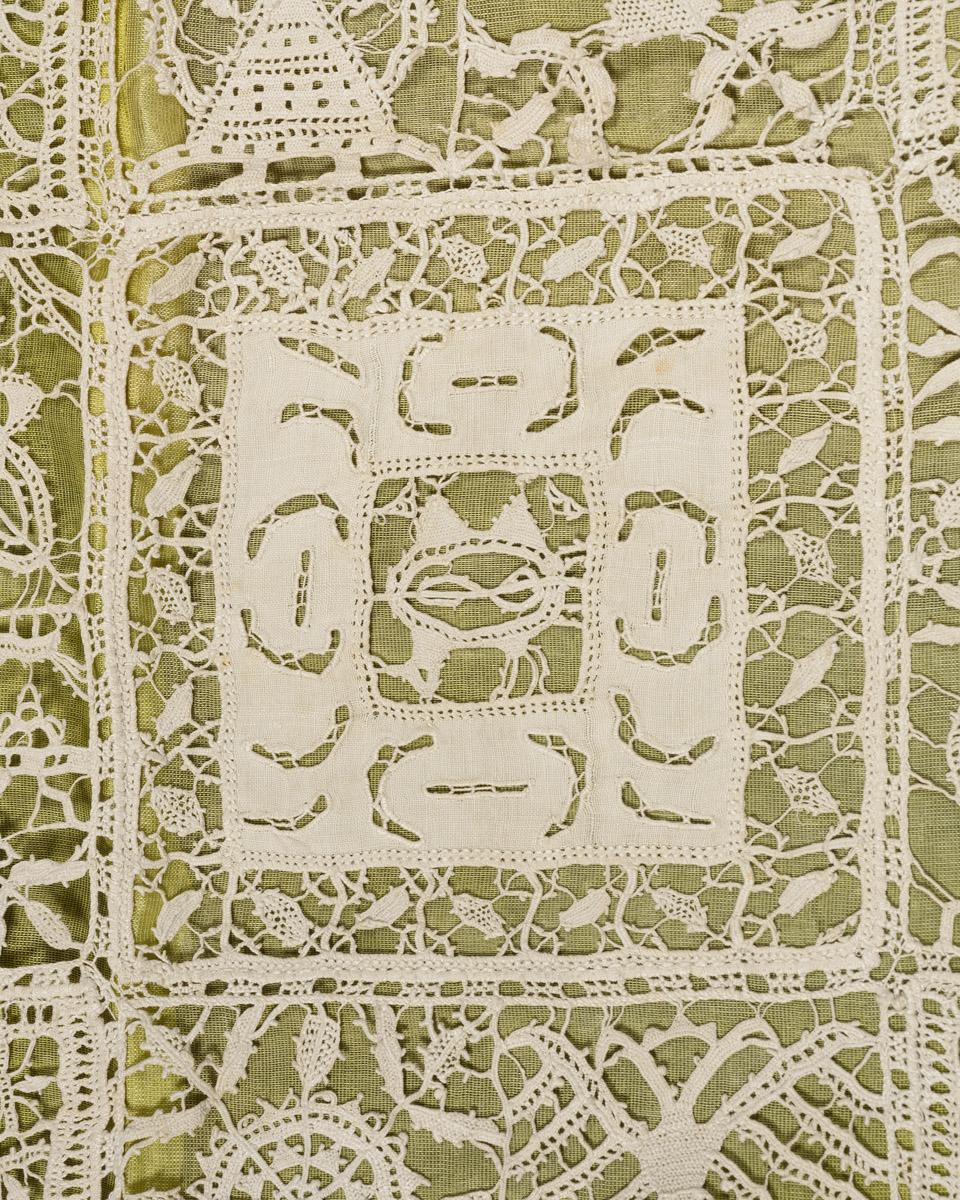 2002.0001.001 Tablecloth, detail 13