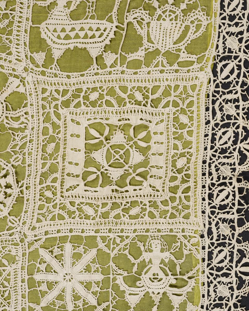 2002.0001.001 Tablecloth, detail 28