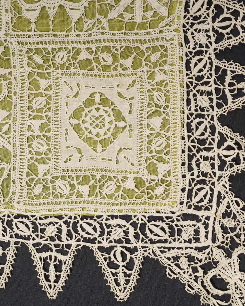2002.0001.001 Tablecloth, detail 30