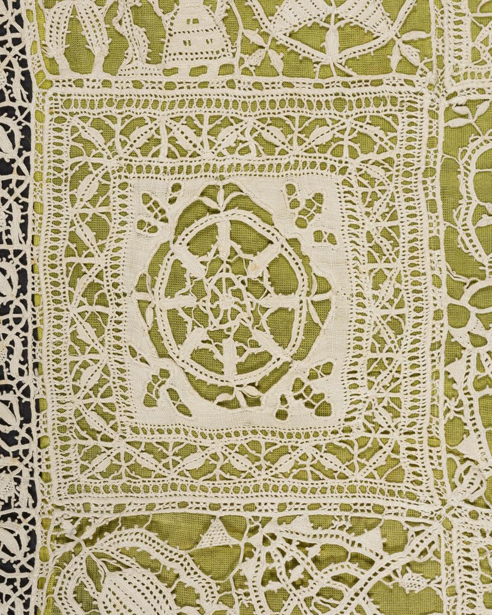 2002.0001.001 Tablecloth, detail 9