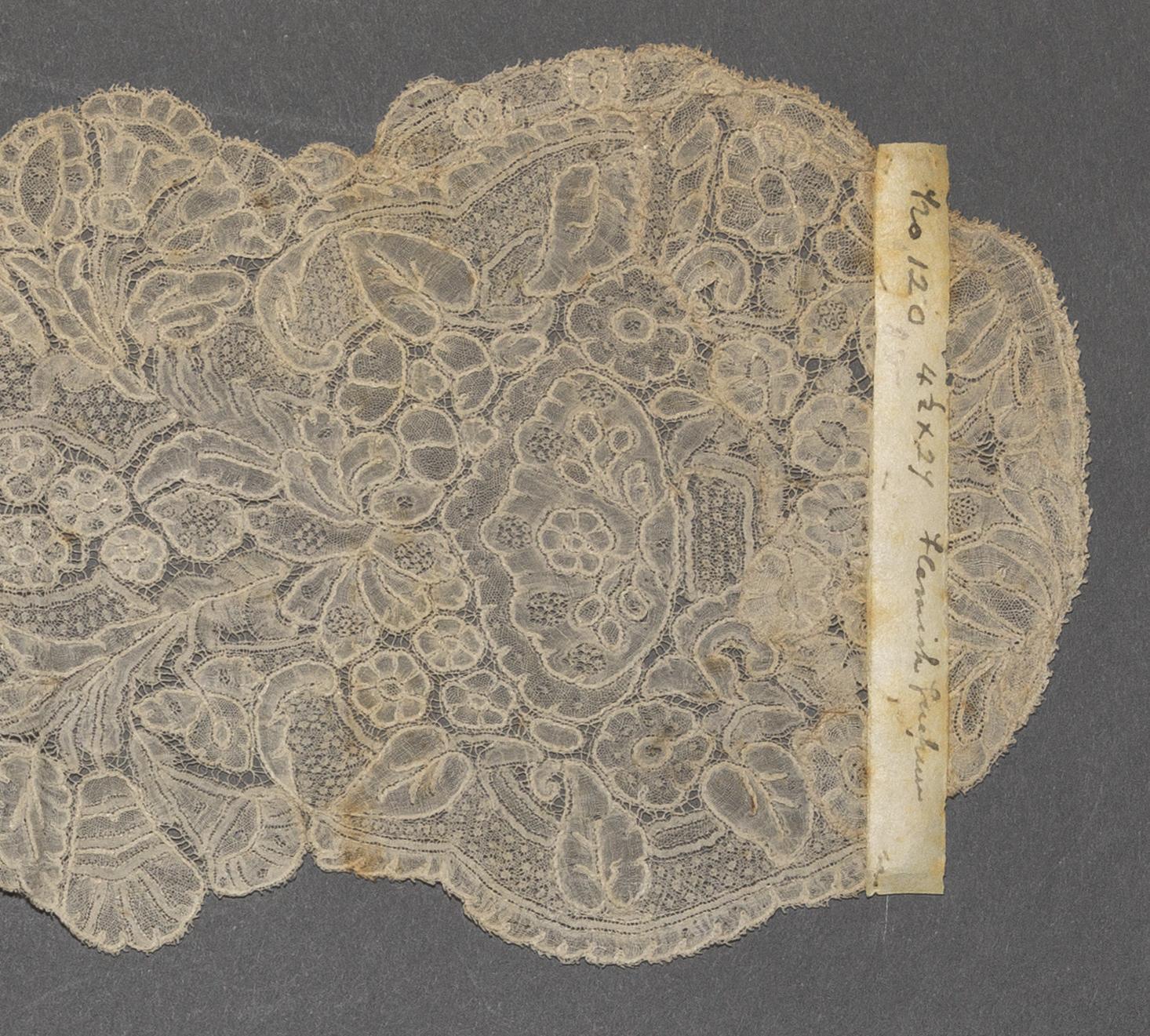 2002.0001.001.008 Lappet, detail 1