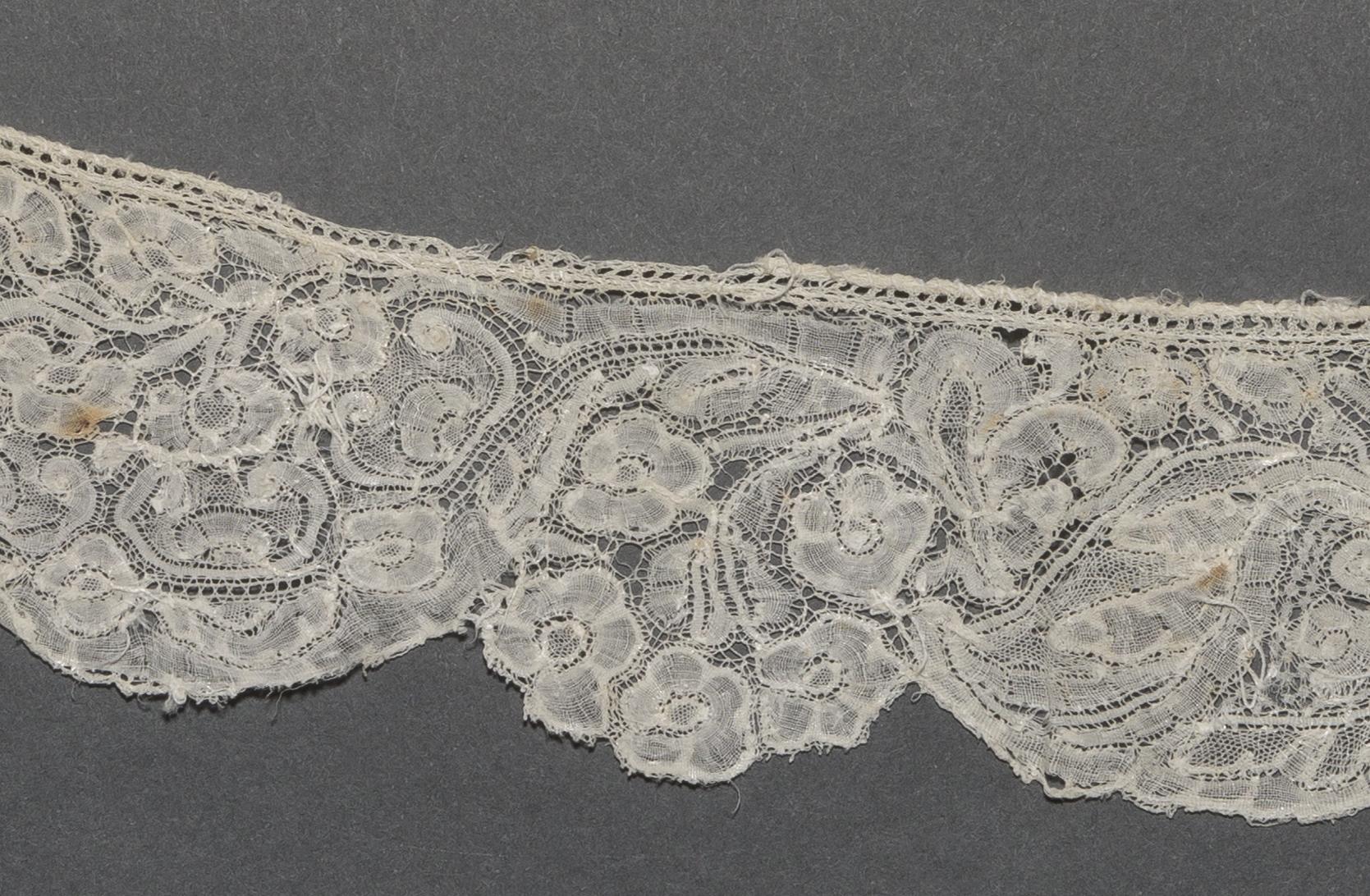 2002.0001.001.010 B Passementerie, detail 2