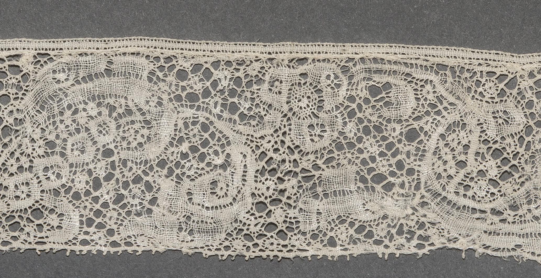 2002.0001.001.014 A Passementerie, detail 1
