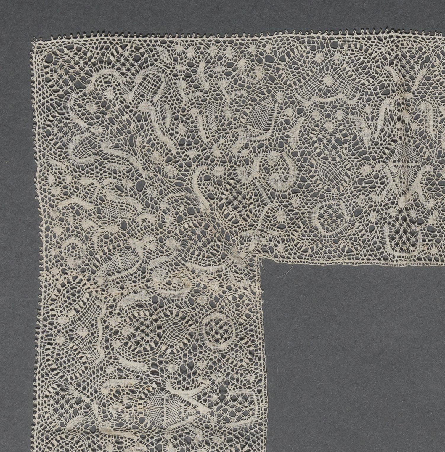 2002.0001.001.019 Handkerchief, detail 1