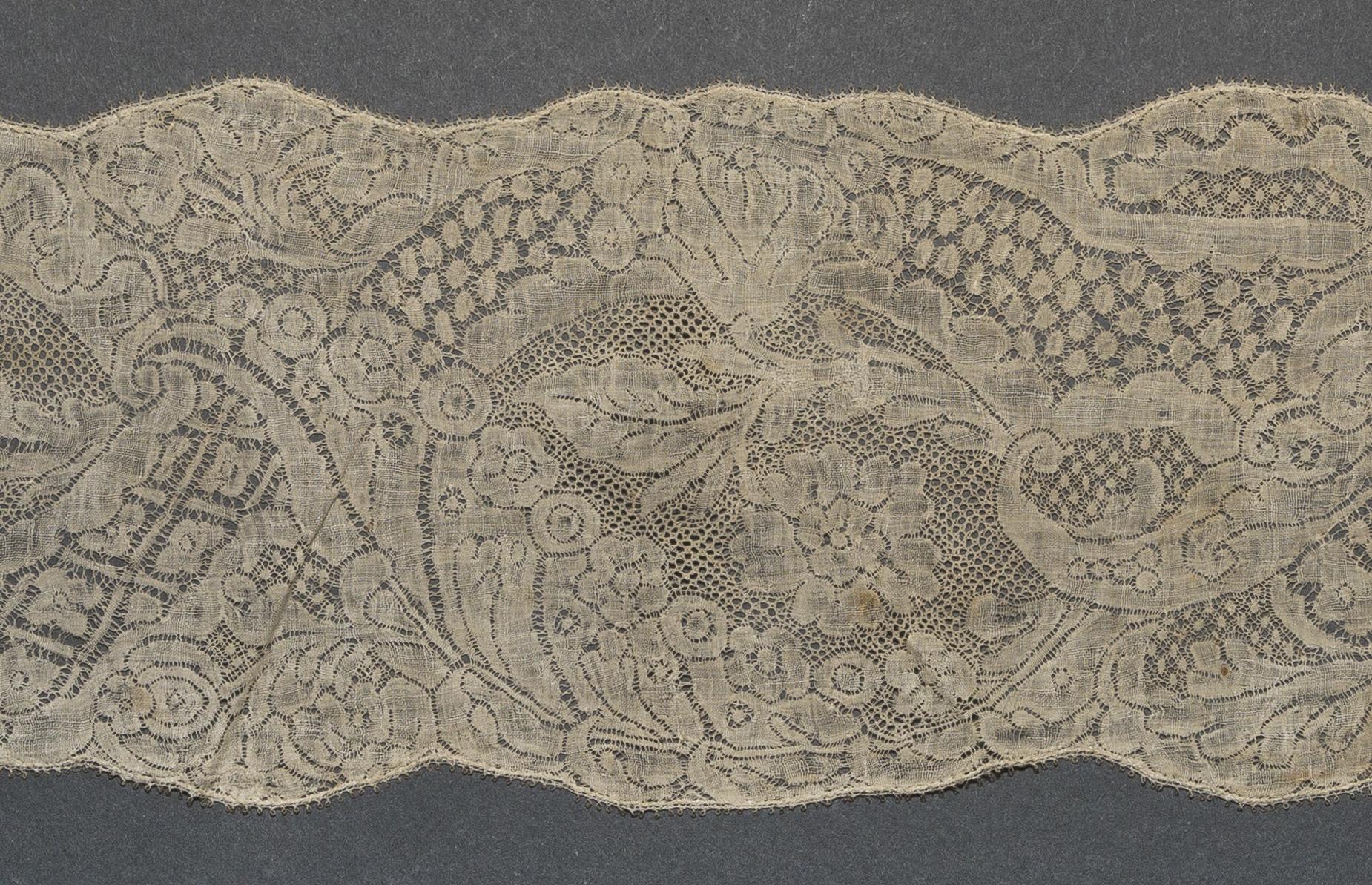 2002.0001.001.025 A Lappet, detail 2, reverse