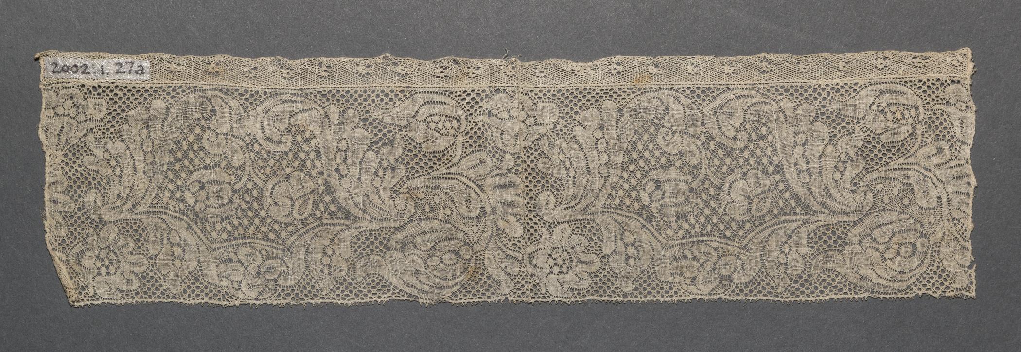 2002.0001.001.027 A Passamenterie, overall, reverse