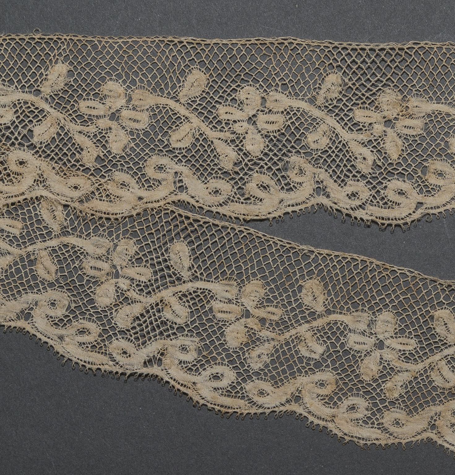 2002.0001.001.039 Passementerie, detail 1