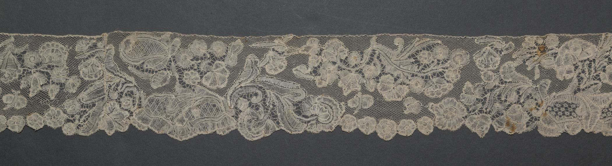 2002.0001.001.040 Passementerie, detail 4