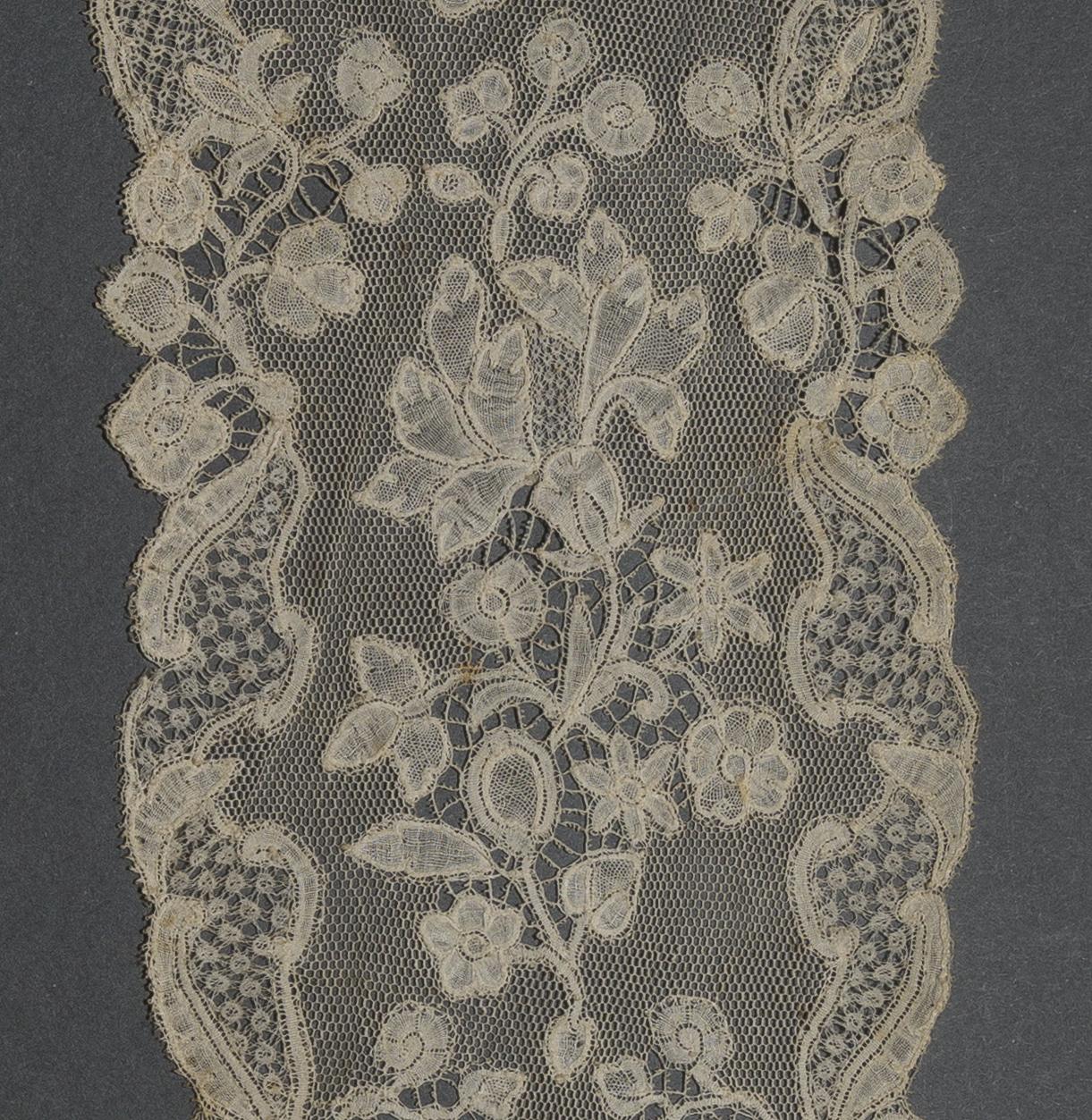 2002.0001.001.043 Lappet, detail 3