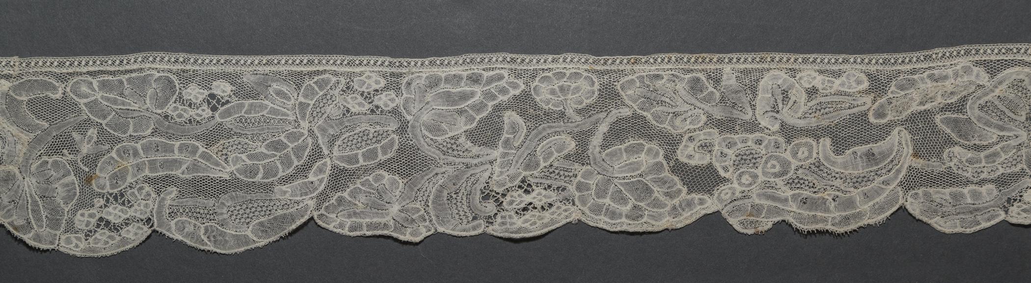 2002.0001.001.045 Passementerie, detail 2