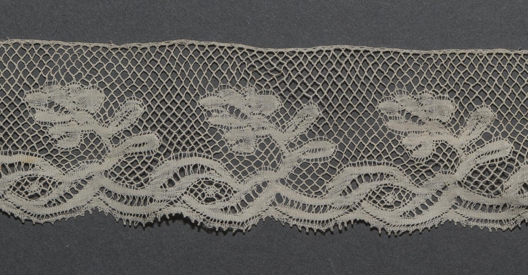 2002.0001.001.047 Passementerie, detail 1