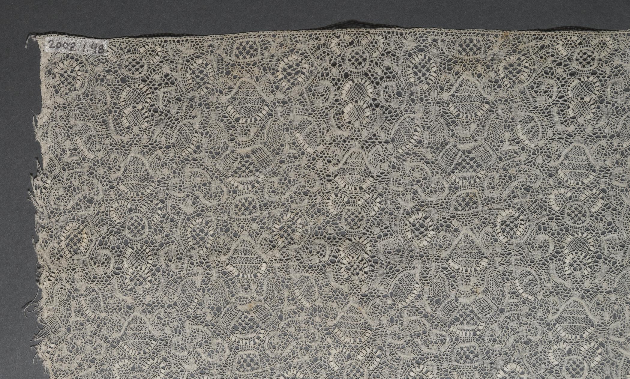 2002.0001.001.048 Bed hanging, detail 1, reverse
