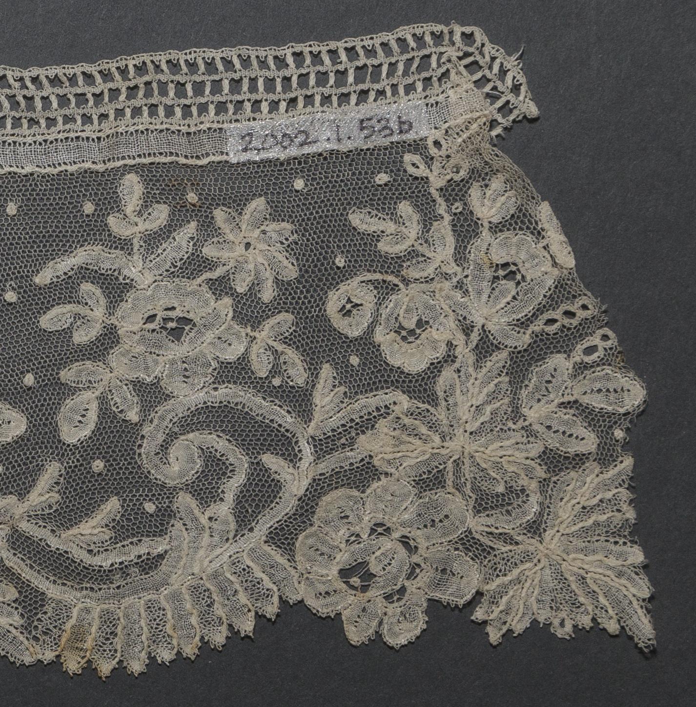 2002.0001.001.053 B Passementerie, detail 1, reverse