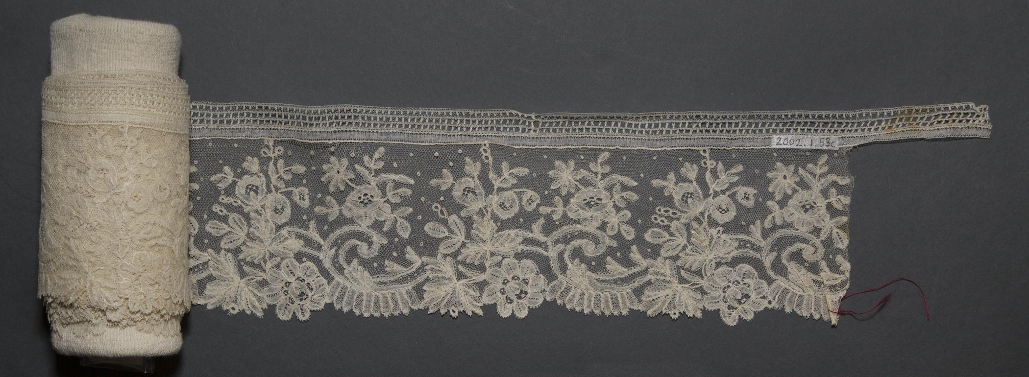 2002.0001.001.053 C Passementerie, overall, reverse