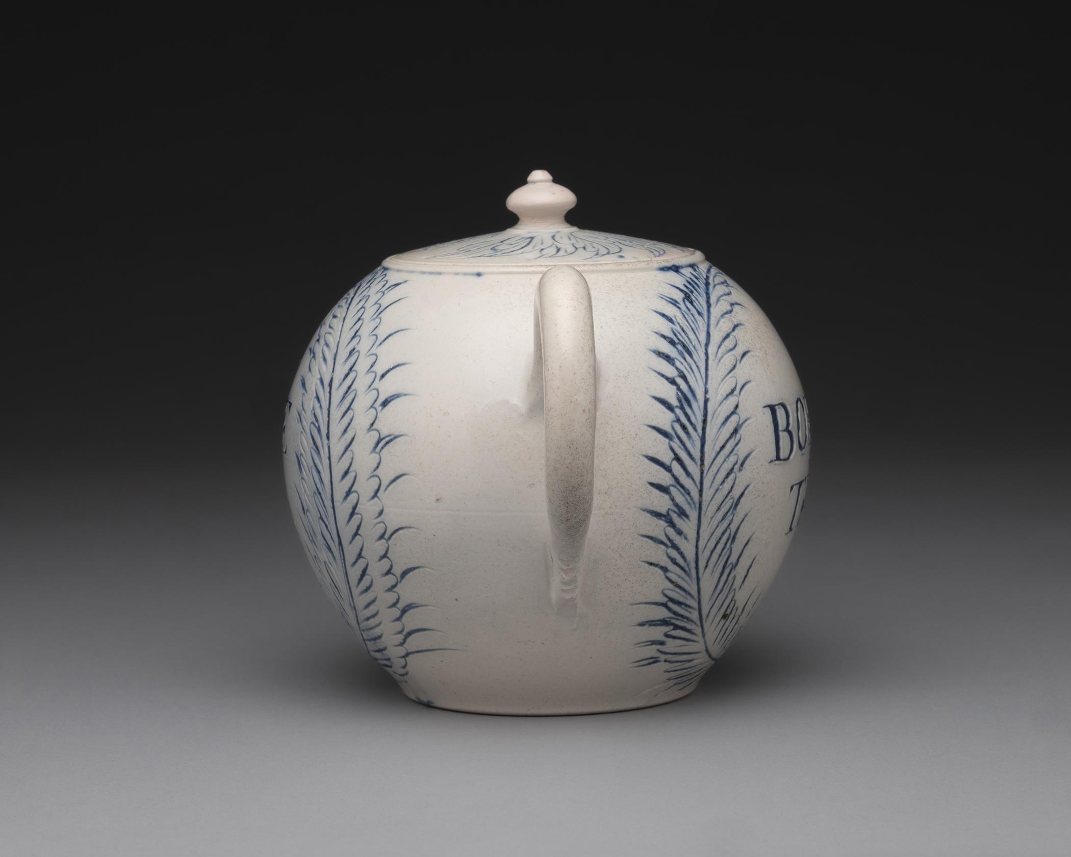 1958.0923 A, B Teapot, view 6
