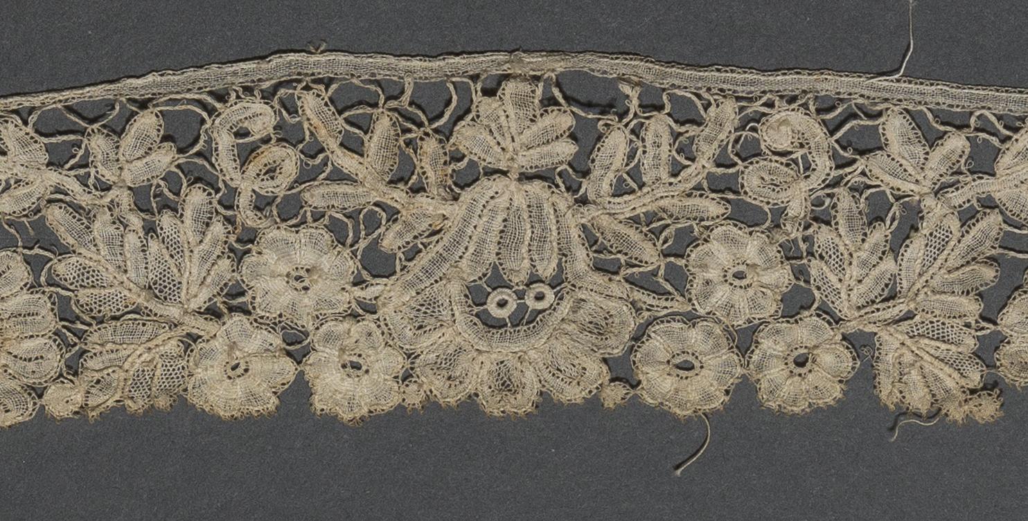 2002.0001.001.058 Passementerie, detail 1
