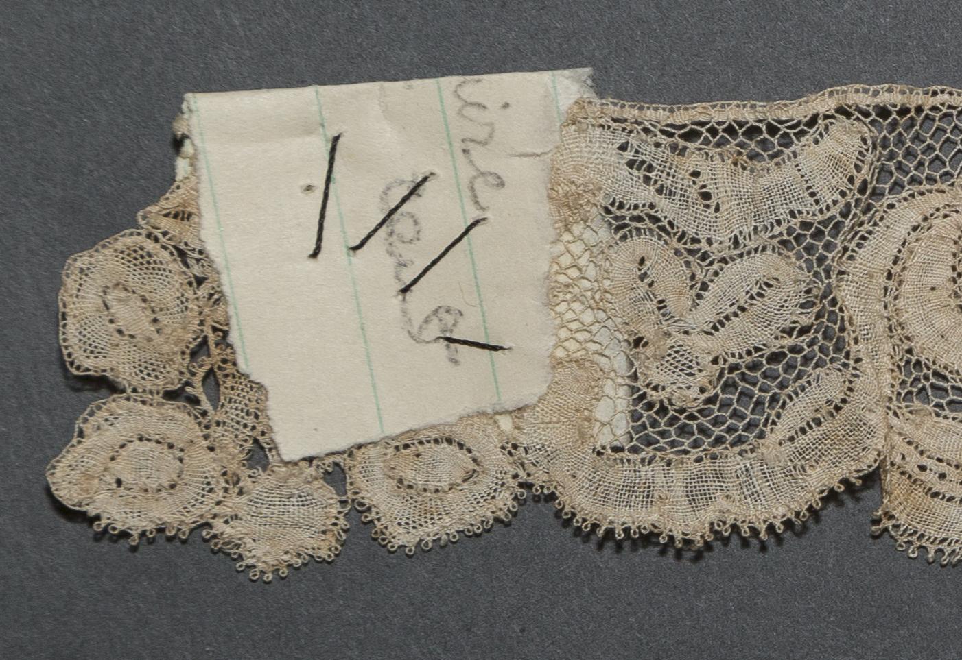 2002.0001.001.063 Passementerie, detail 2, reverse