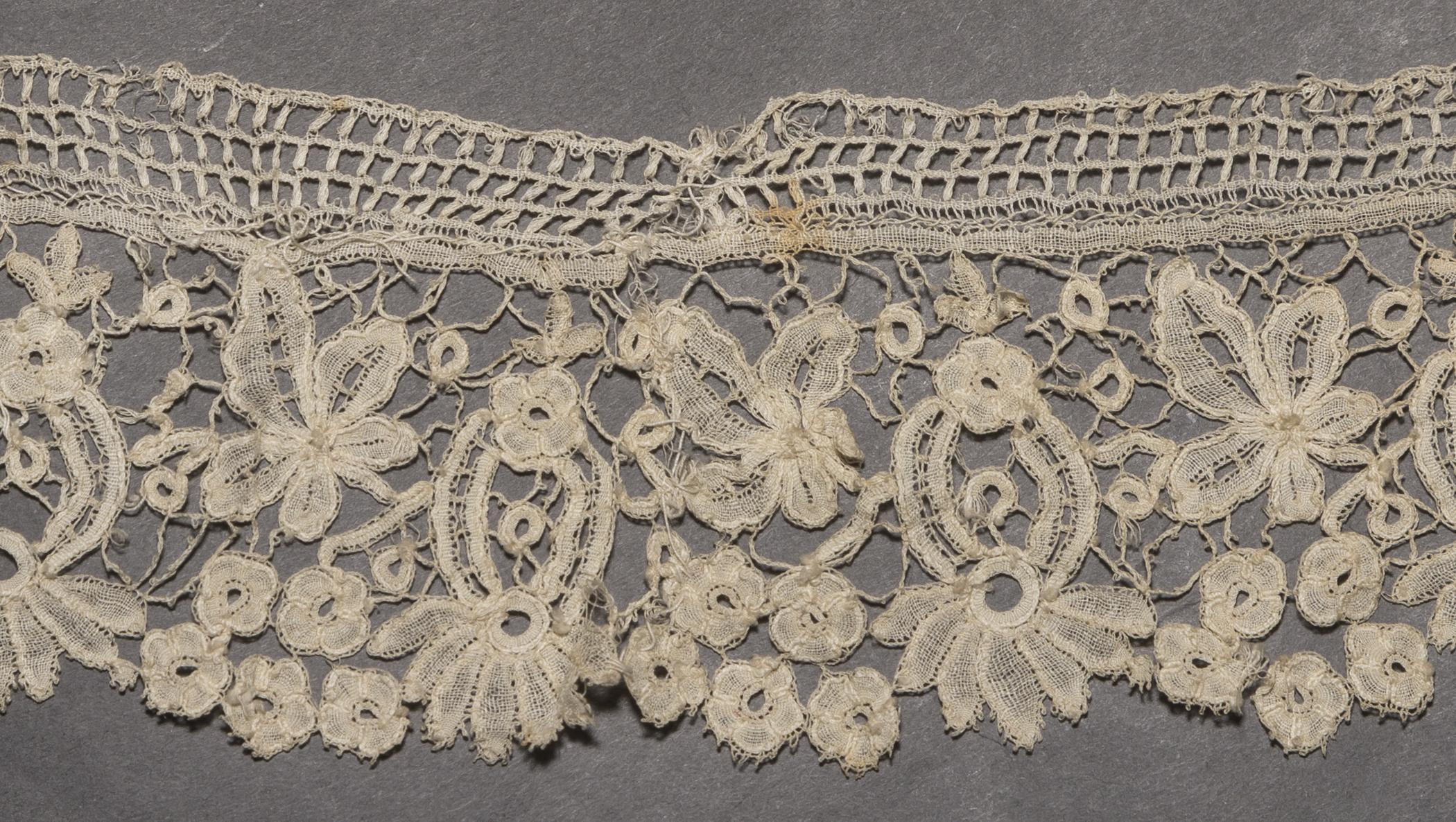 2002.0001.001.066 A Cuff, detail 1, reverse