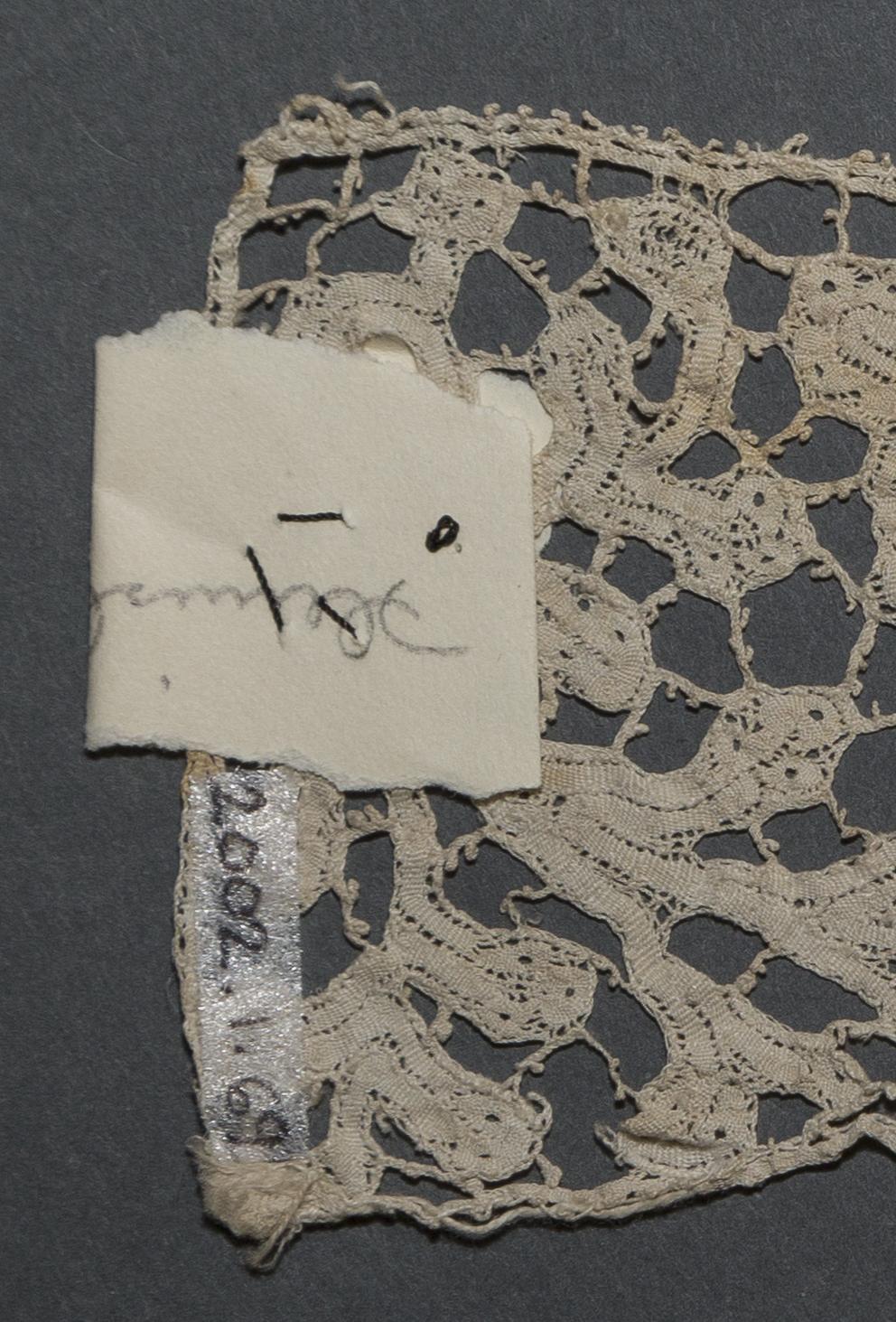 2002.0001.001.069 Passementerie, deatil 2, reverse