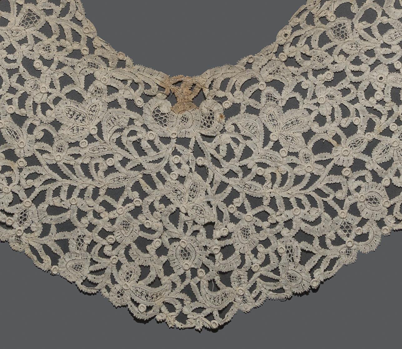 2002.0001.001.073 Collar, detail 2