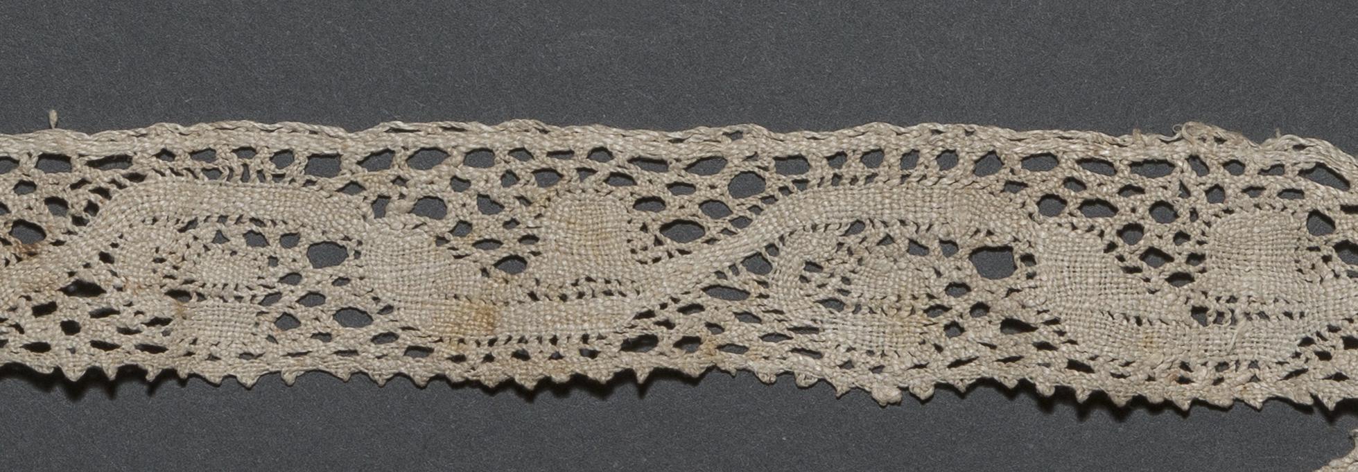 2002.0001.001.075 Passementerie, detail 2