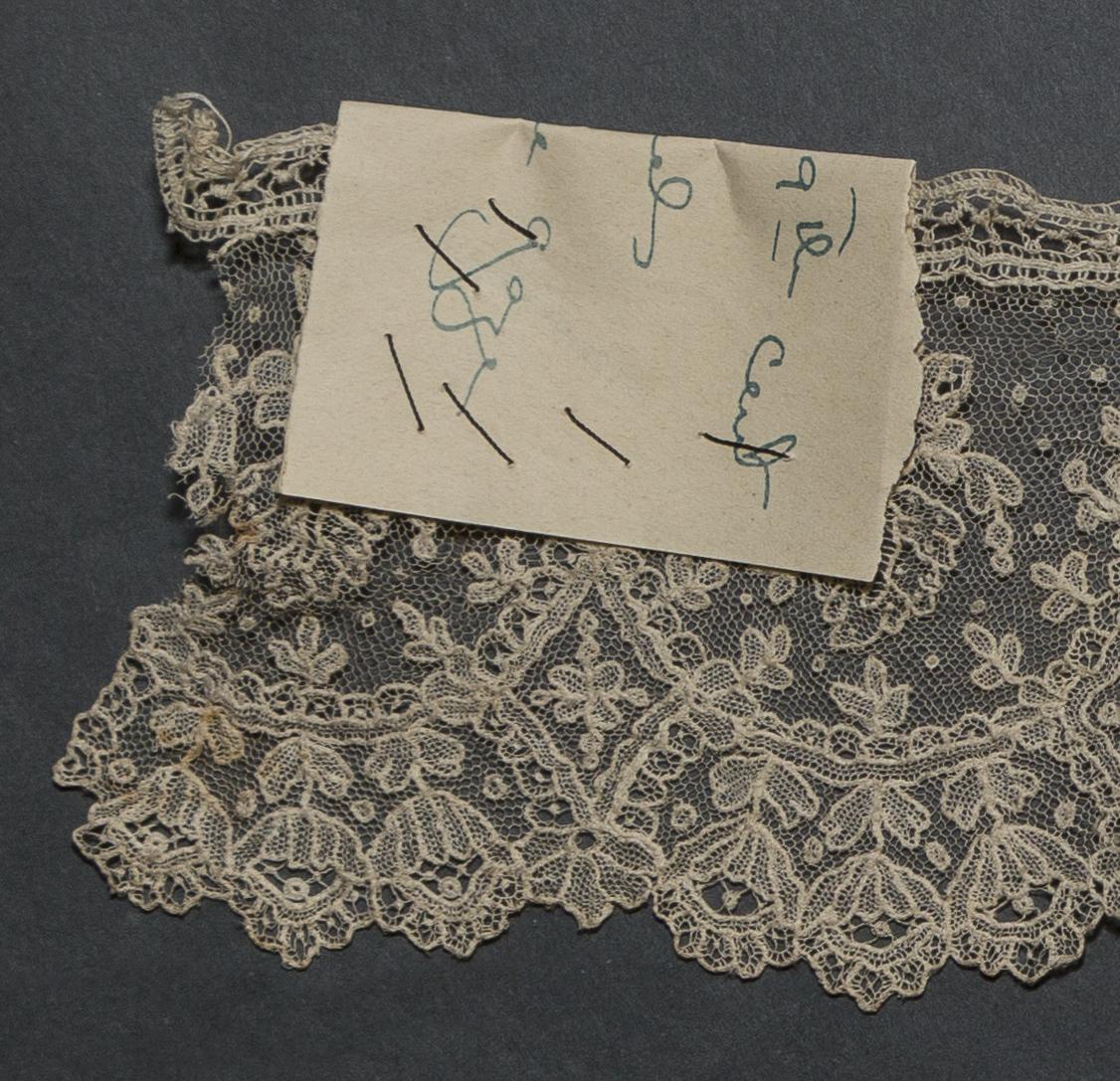 2002.0001.001.084 C Passementerie, detail 2, reverse