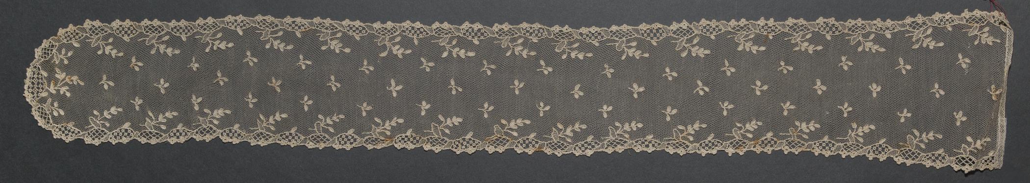 2002.0001.001.086 A Lappet, overall