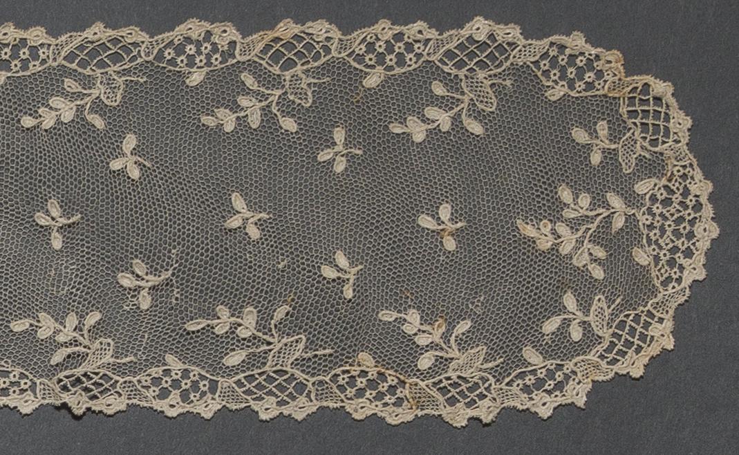 2002.0001.001.086 B Lappet, detail 3
