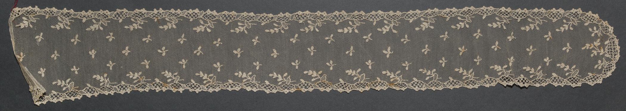 2002.0001.001.086 A Lappet, overall, reverse